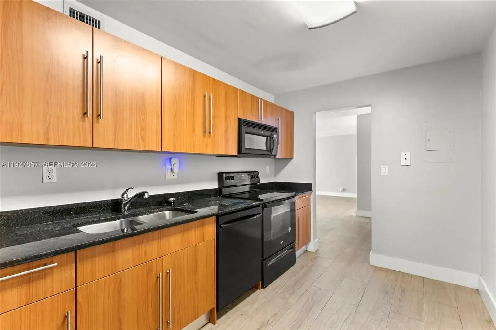 3001 S Ocean Dr # 1145, Hollywood FL 33019 photo 5
