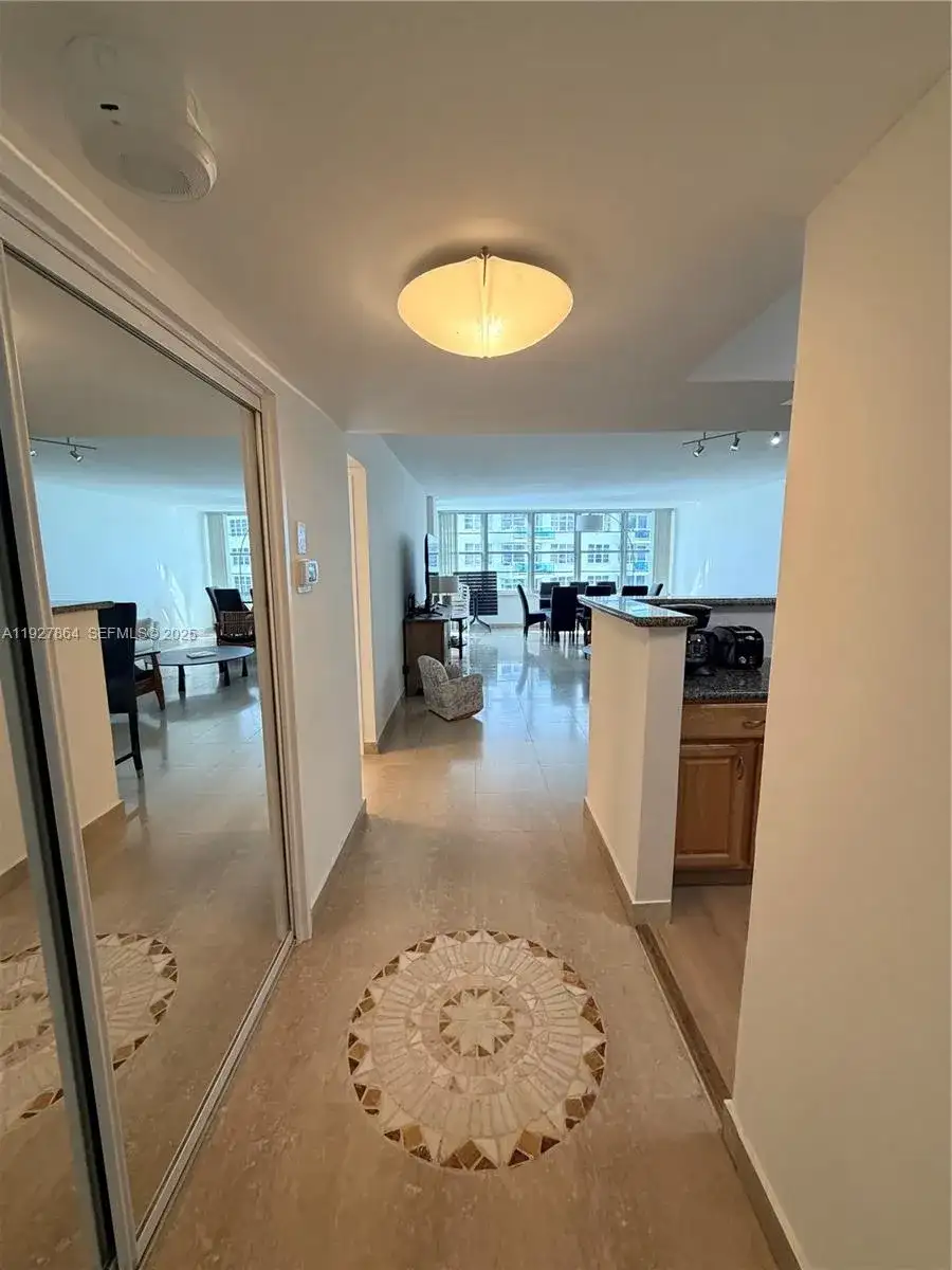 5151 Collins Ave, Miami Beach FL 33140 photo 4
