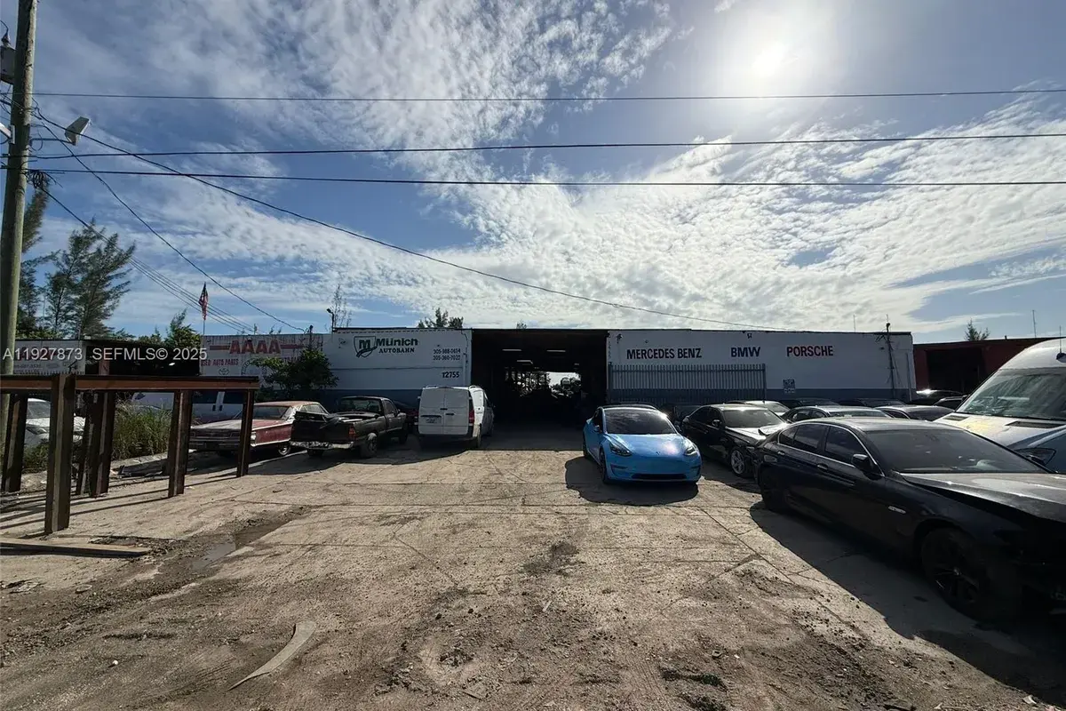 12755 Cairo Ln, Opa-Locka FL 33054