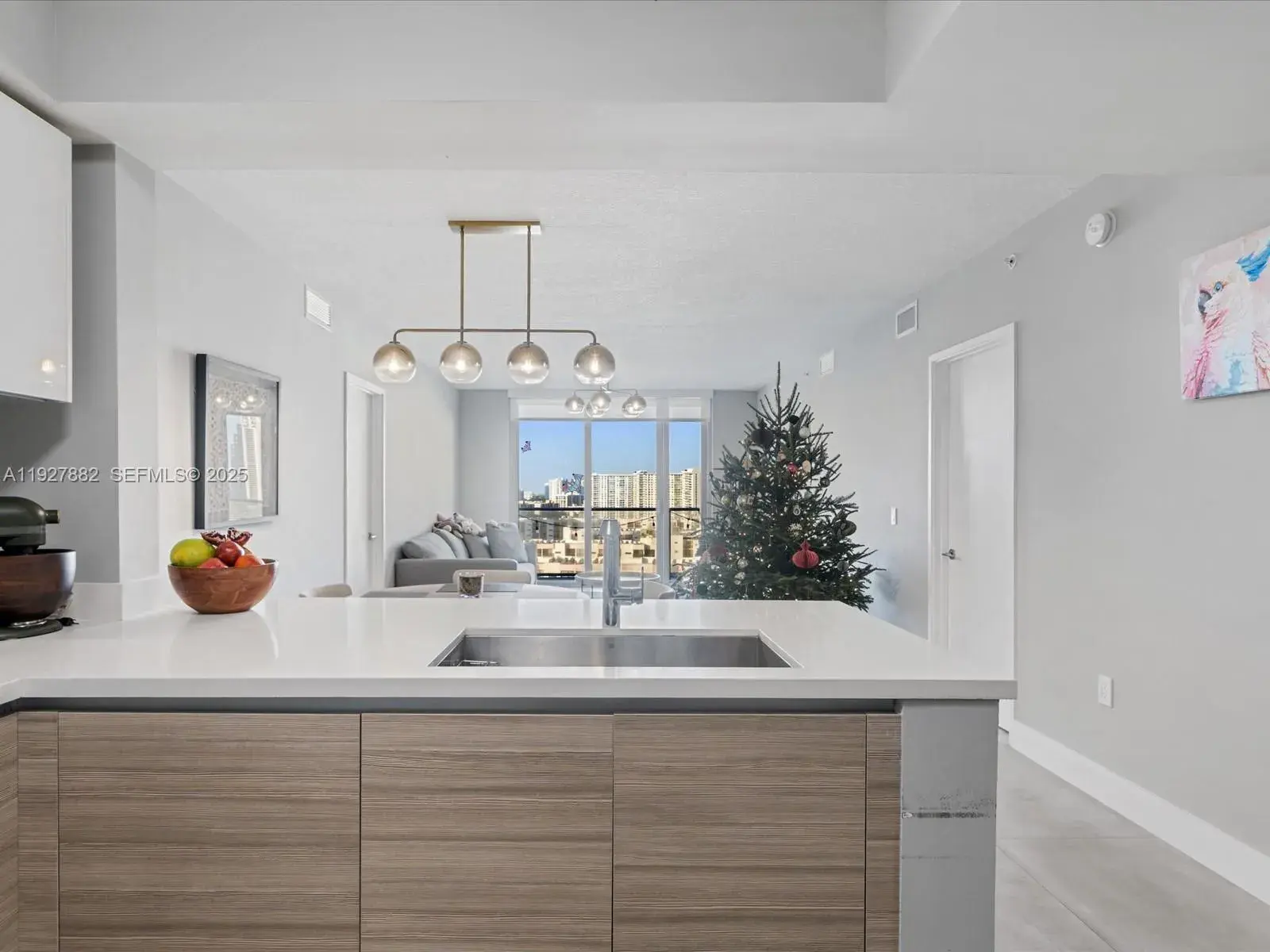 300 Sunny Isles Blvd # 1405, Sunny Isles Beach FL 33160