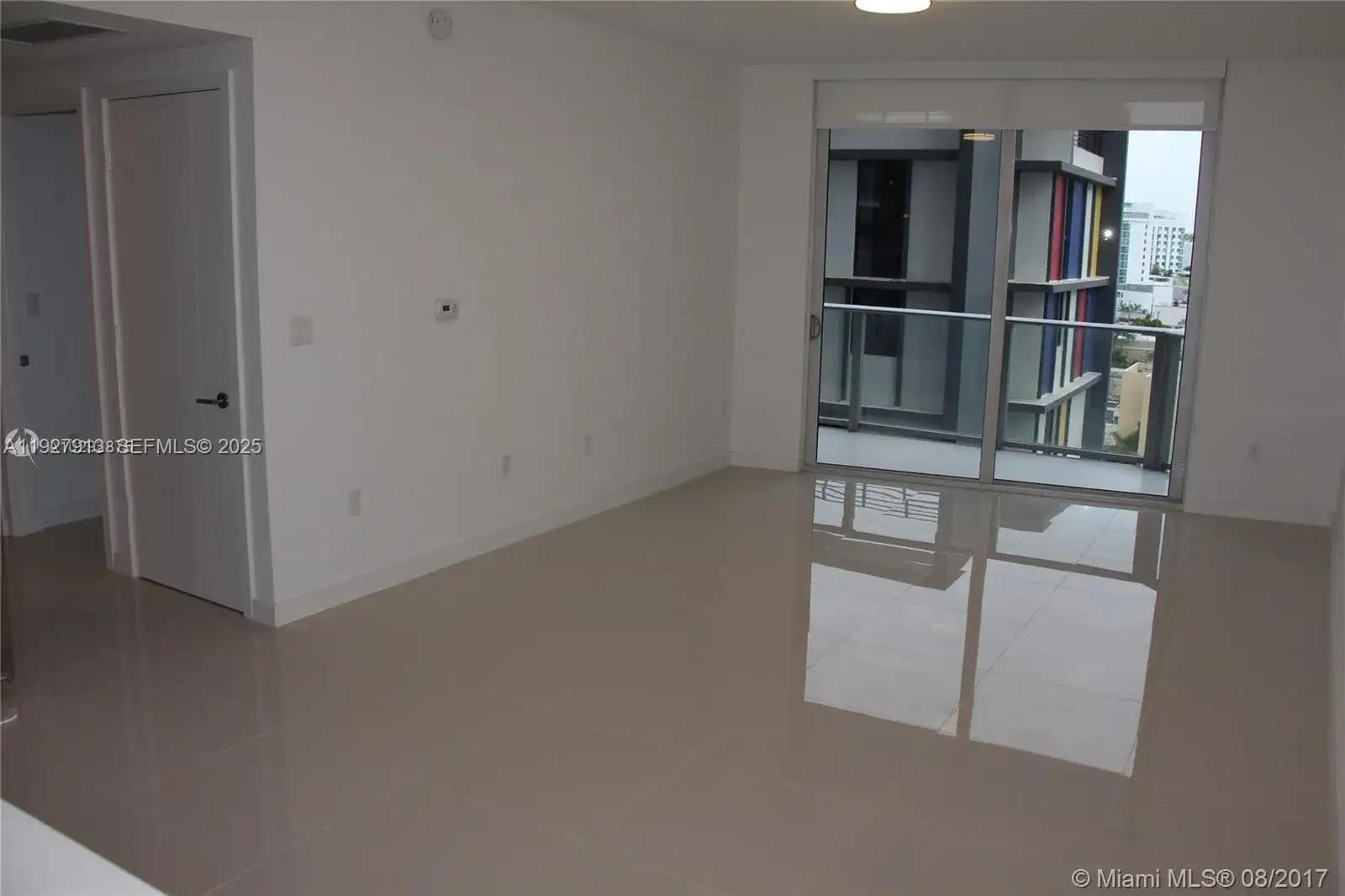 1010 SW 2nd Ave # 810, Miami FL 33130 photo 2