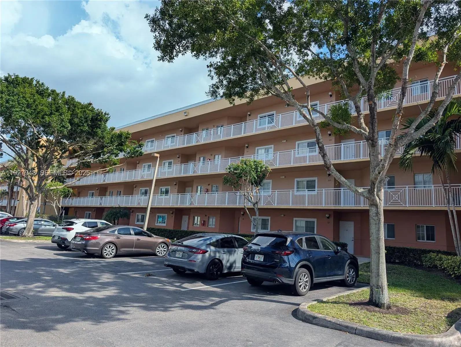 4723 E Lucerne Lakes Blvd E # 634, Lake Worth FL 33467