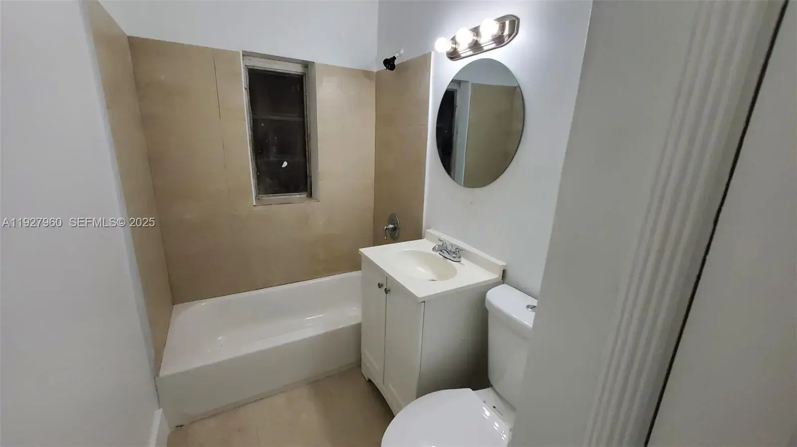 560 NW 53rd St, Miami FL 33127