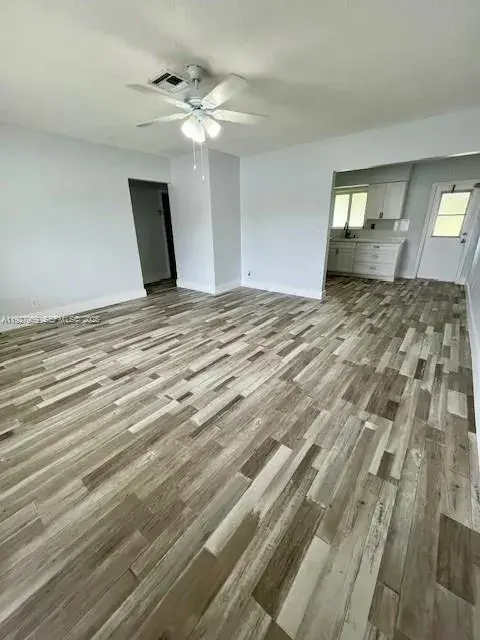 2325 Taft St # A, Hollywood FL 33020