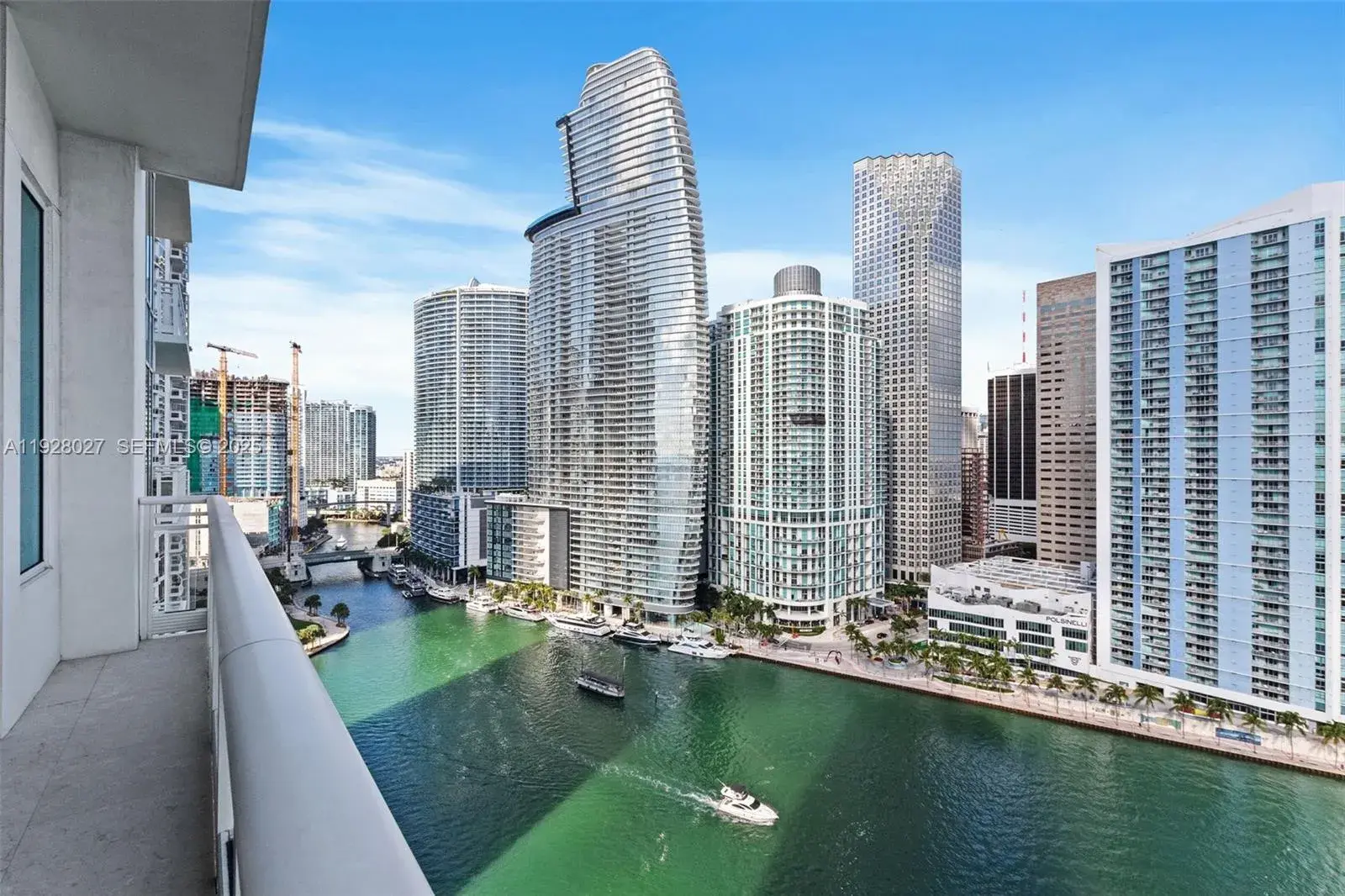 900 Brickell Key Blvd # 2002, Miami FL 33131