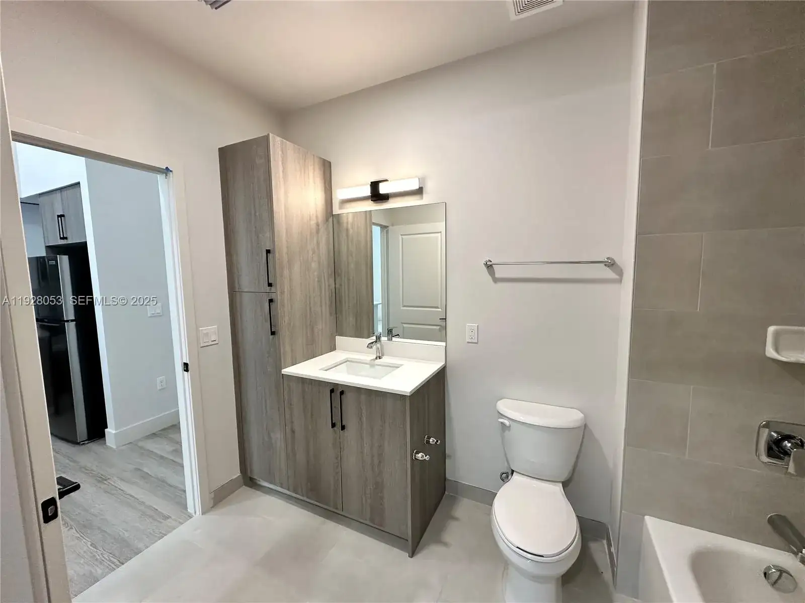 18412 Homestead Ave # 110, Miami FL 33157 photo 5