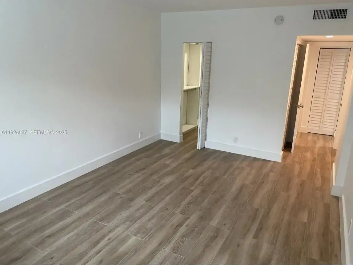 100 Edgewater Dr # 101, Coral Gables FL 33133 photo 3