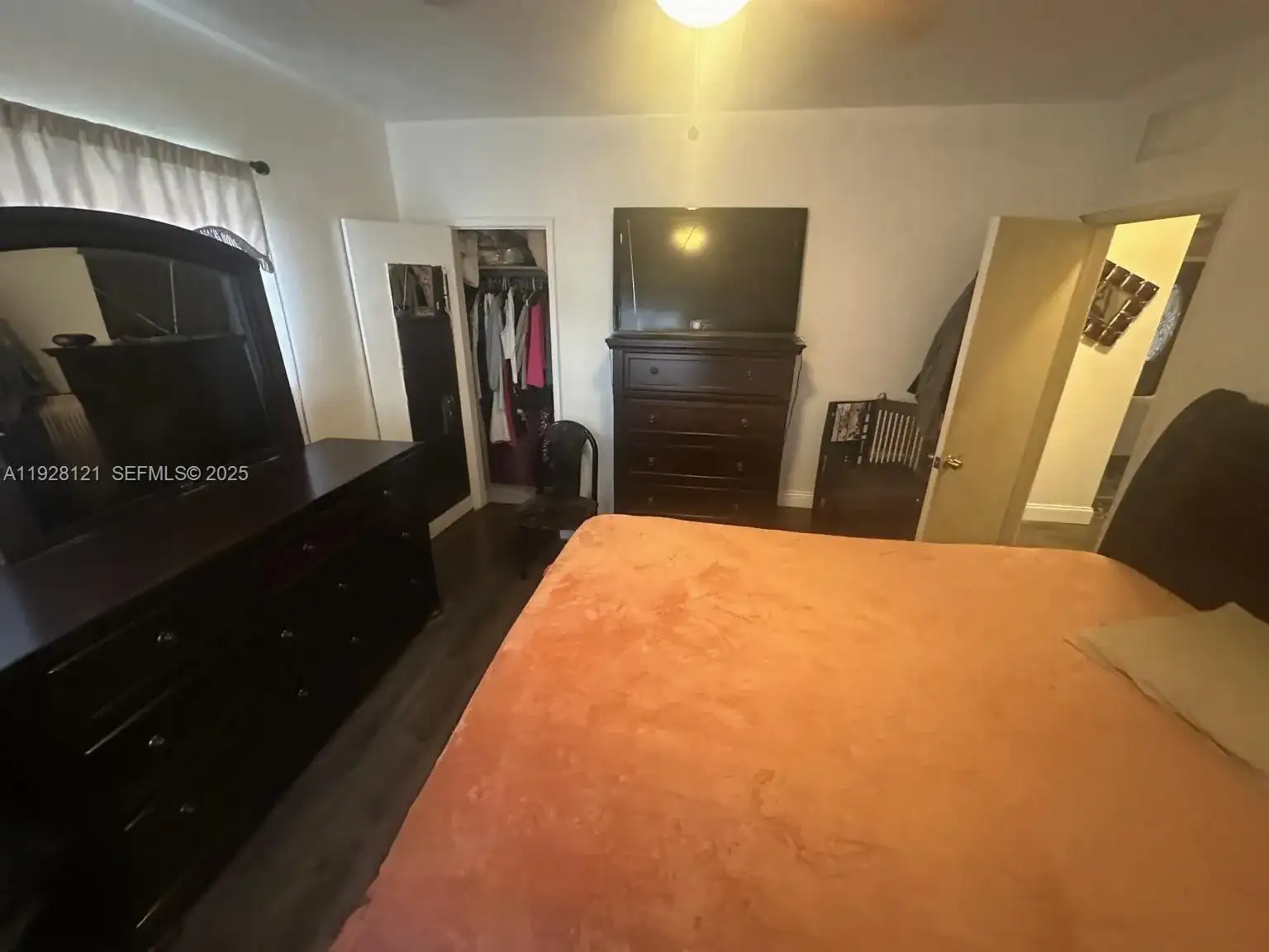 410 NW 98th St, Miami FL 33150 photo 4