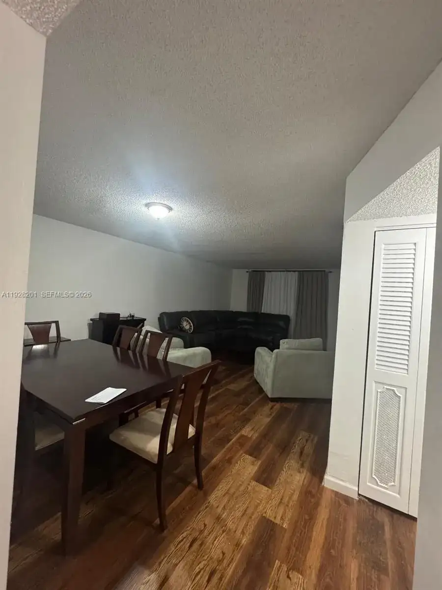 2800 SOMESET DR # 404, Lauderdale Lakes FL 33311 photo 2