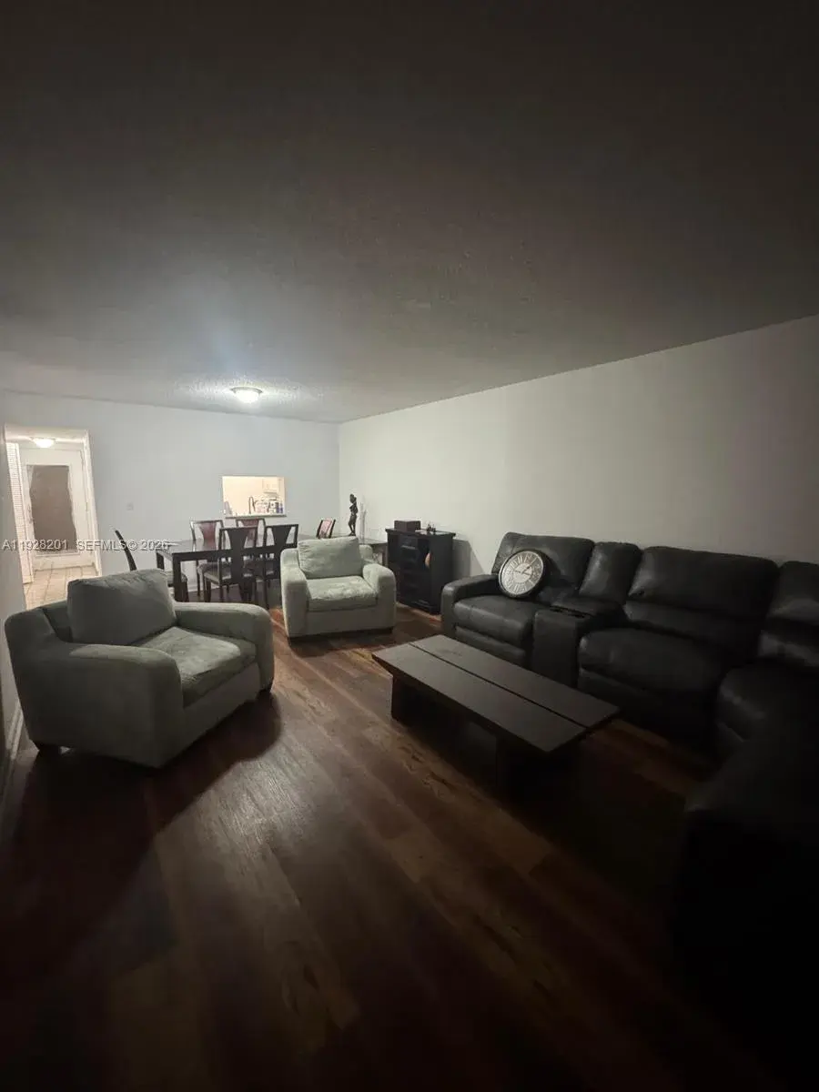 2800 SOMESET DR # 404, Lauderdale Lakes FL 33311