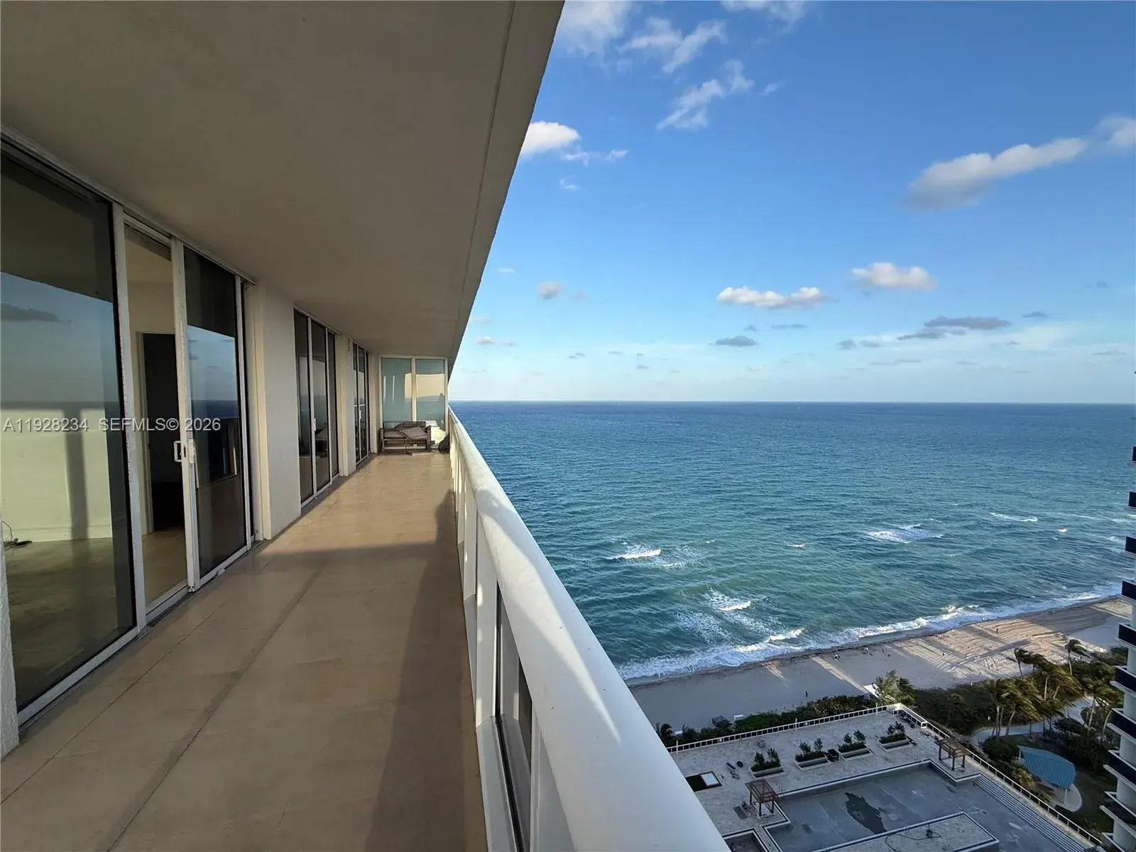 1830 S Ocean Dr # 3006, Hallandale Beach FL 33009