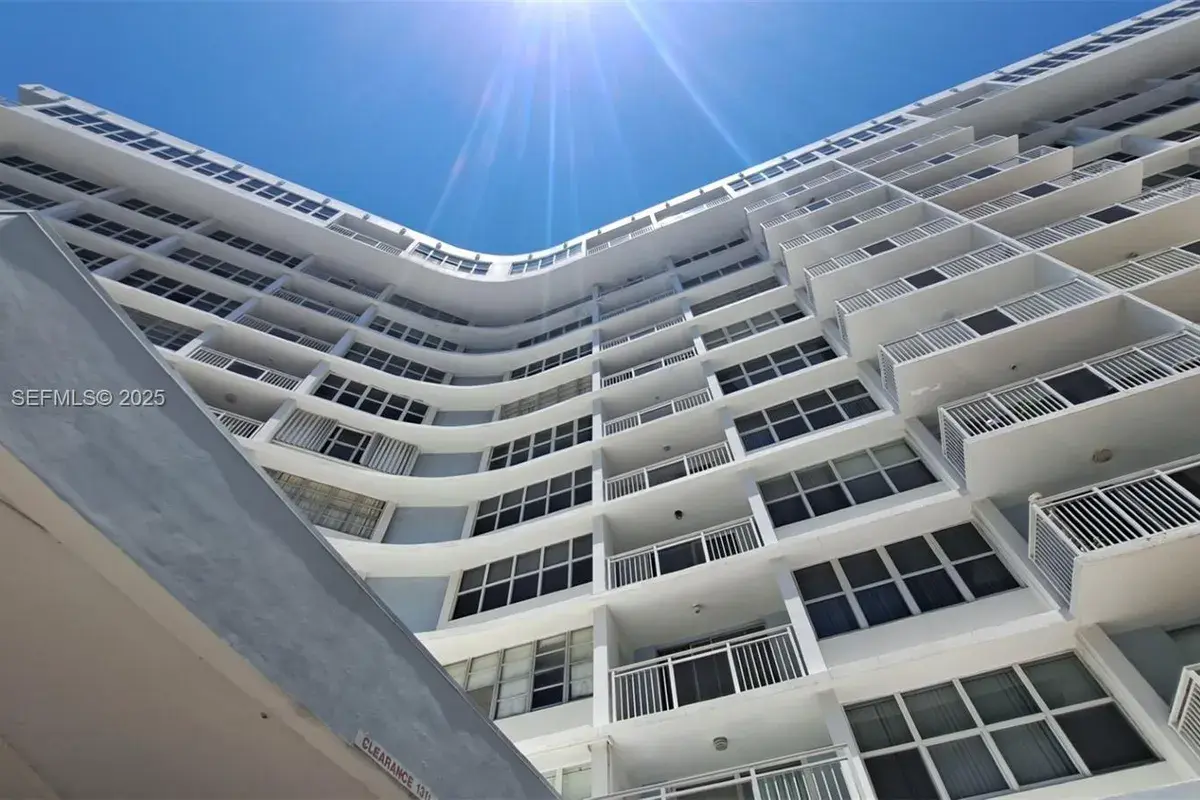 1801 S Ocean Dr, Hallandale Beach FL 33009