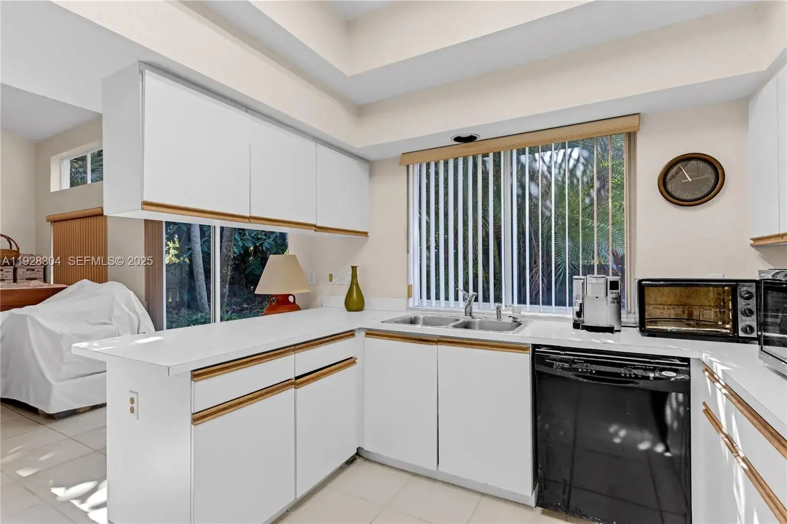 10132 NW 4th St, Plantation FL 33324 photo 4