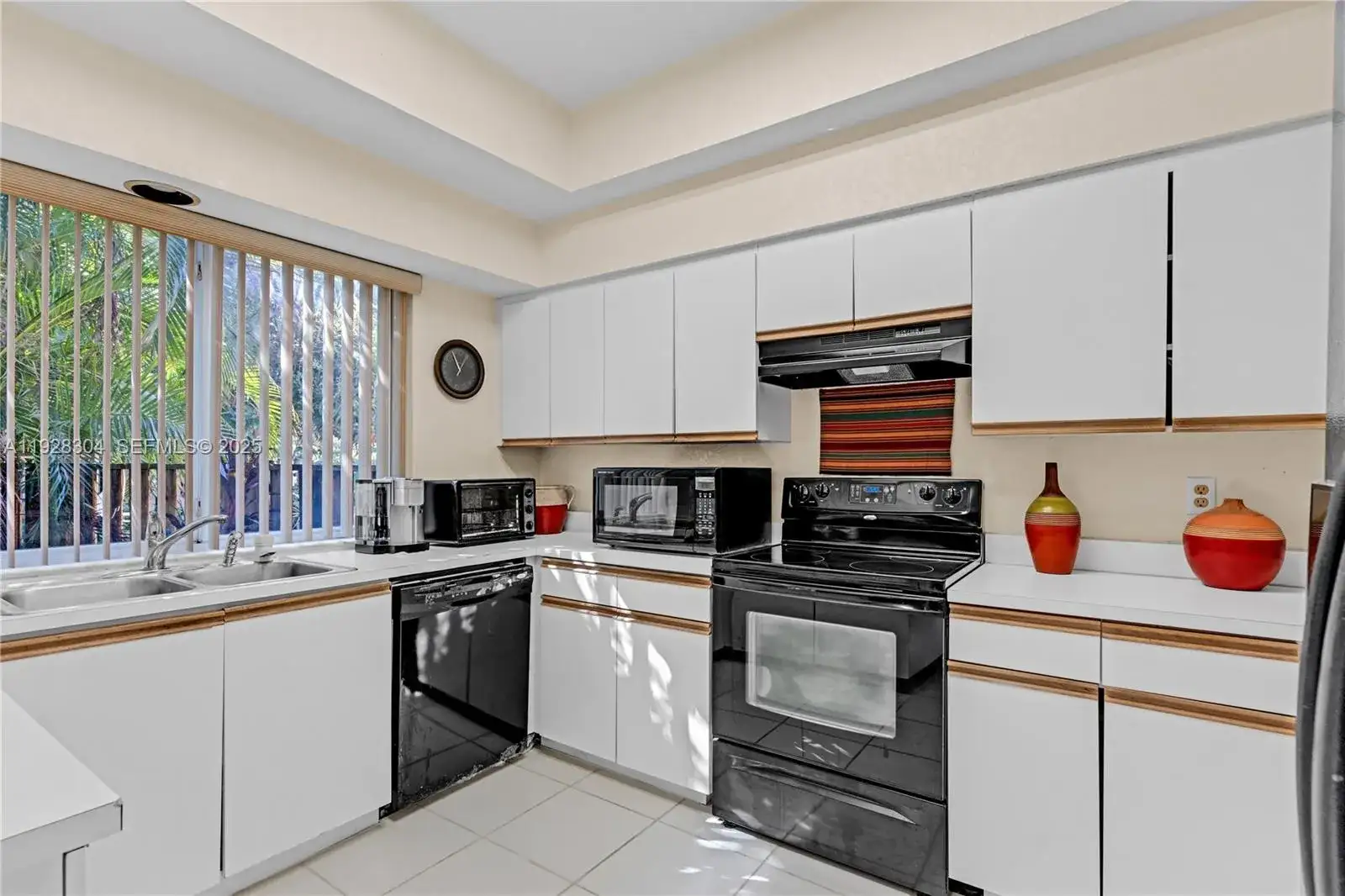10132 NW 4th St, Plantation FL 33324 photo 5