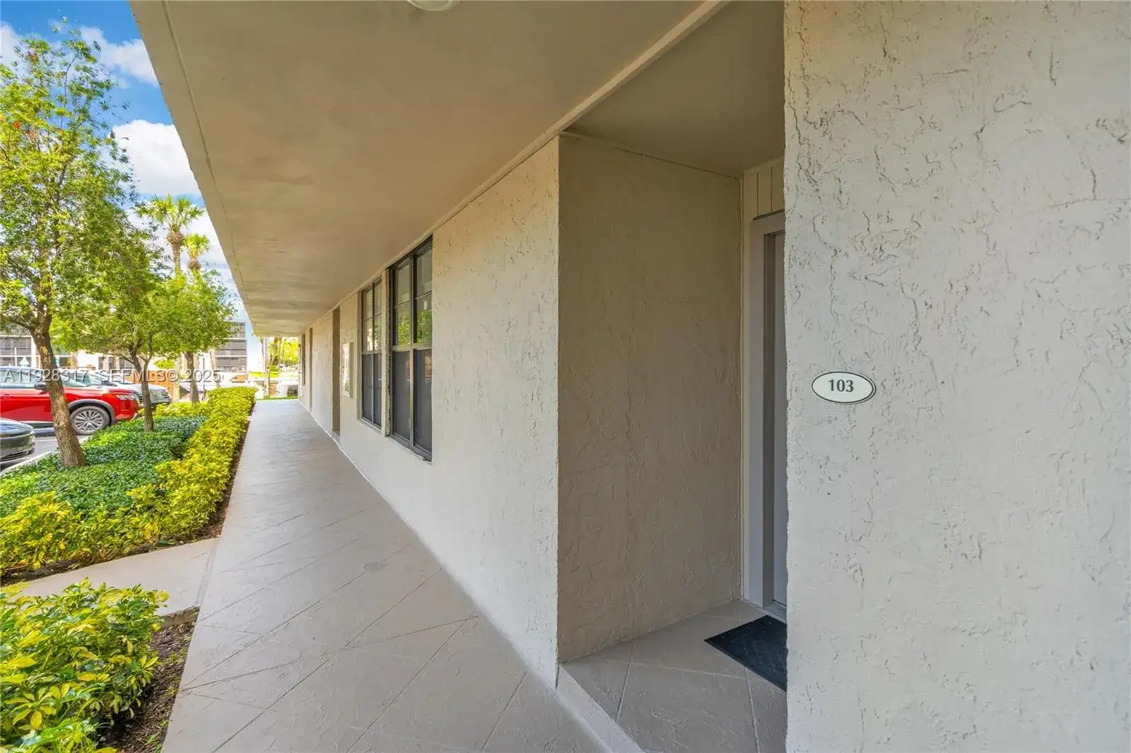 12 Royal Palm Way # 103, Boca Raton FL 33487 photo 2