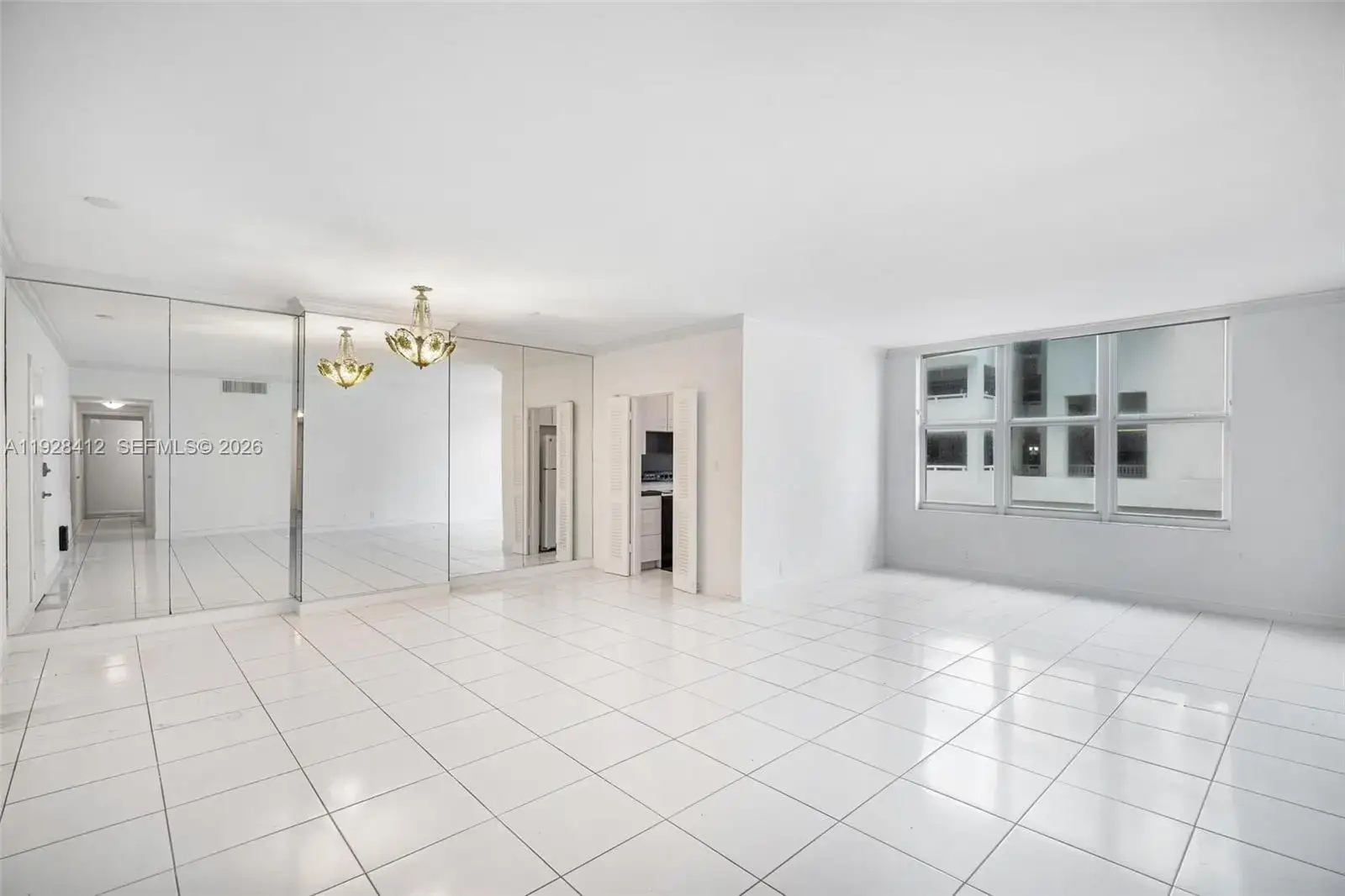 2 bedroom 2 bath Residential for sale at 4747 Collins Ave # 207, Miami Beach FL 33140