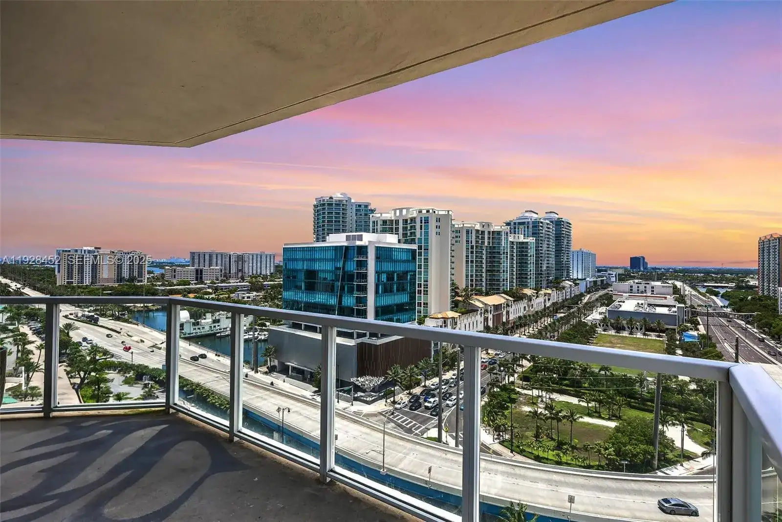 16699 Collins Ave # 1507, Sunny Isles Beach FL 33160 photo 4