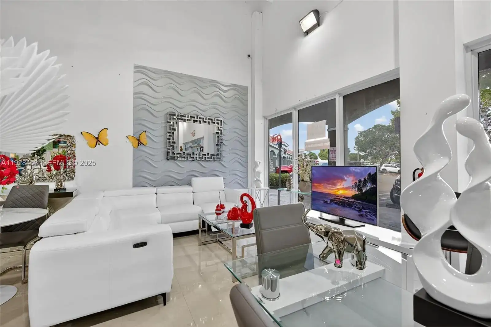 Furniture Store For Sale in the Tamiami Area, Miami FL 33184 photo 2