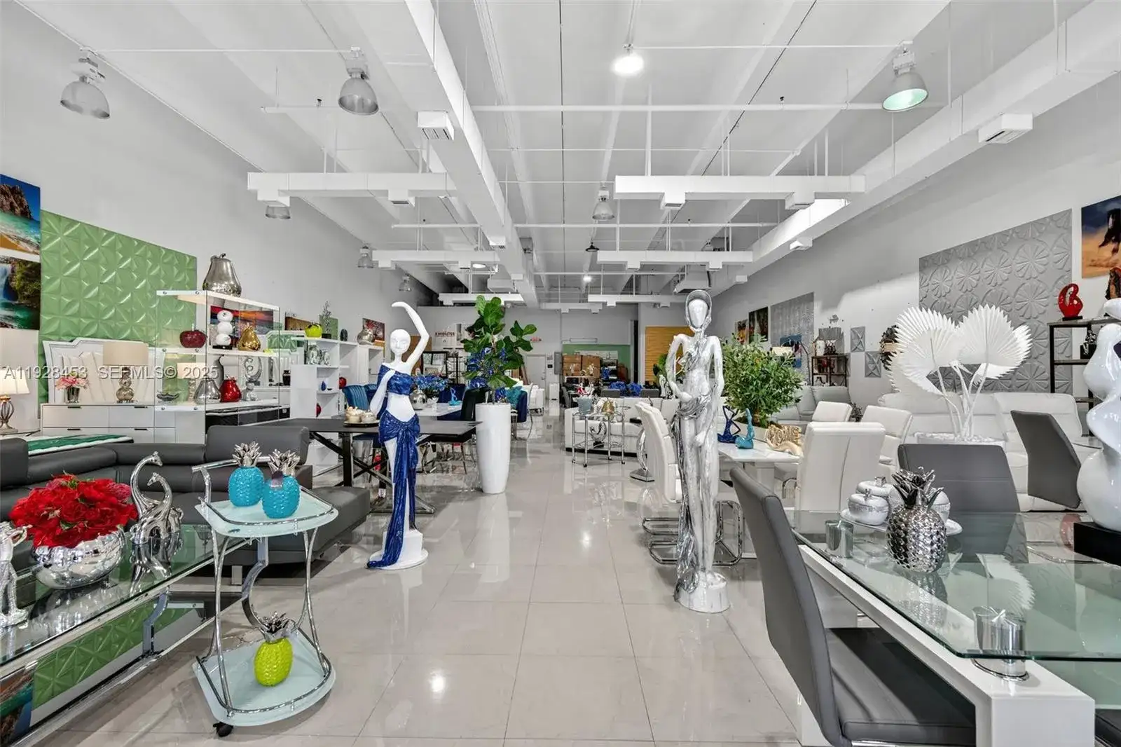 Furniture Store For Sale in the Tamiami Area, Miami FL 33184 photo 3