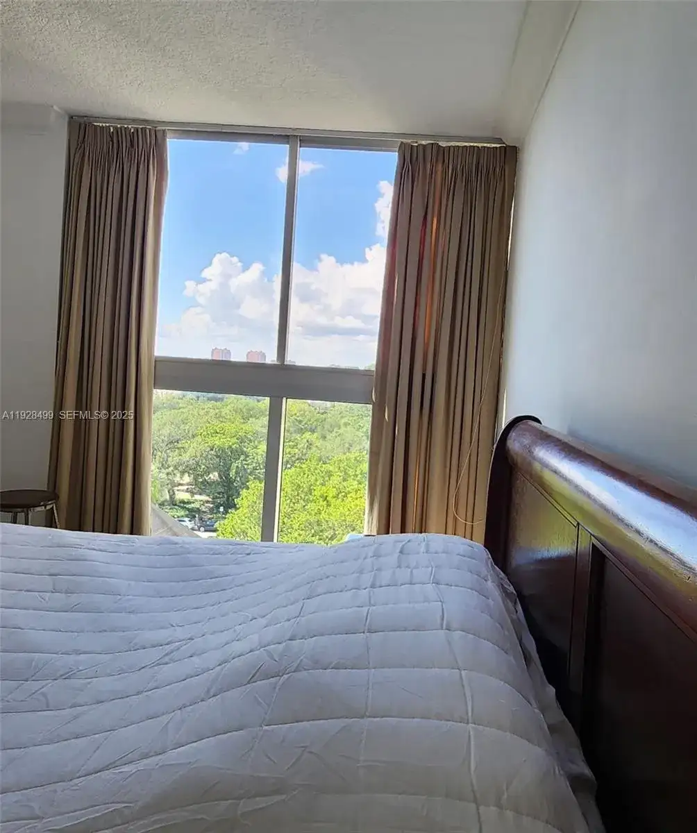 2951 S Bayshore Dr # 1012, Miami FL 33133 photo 3