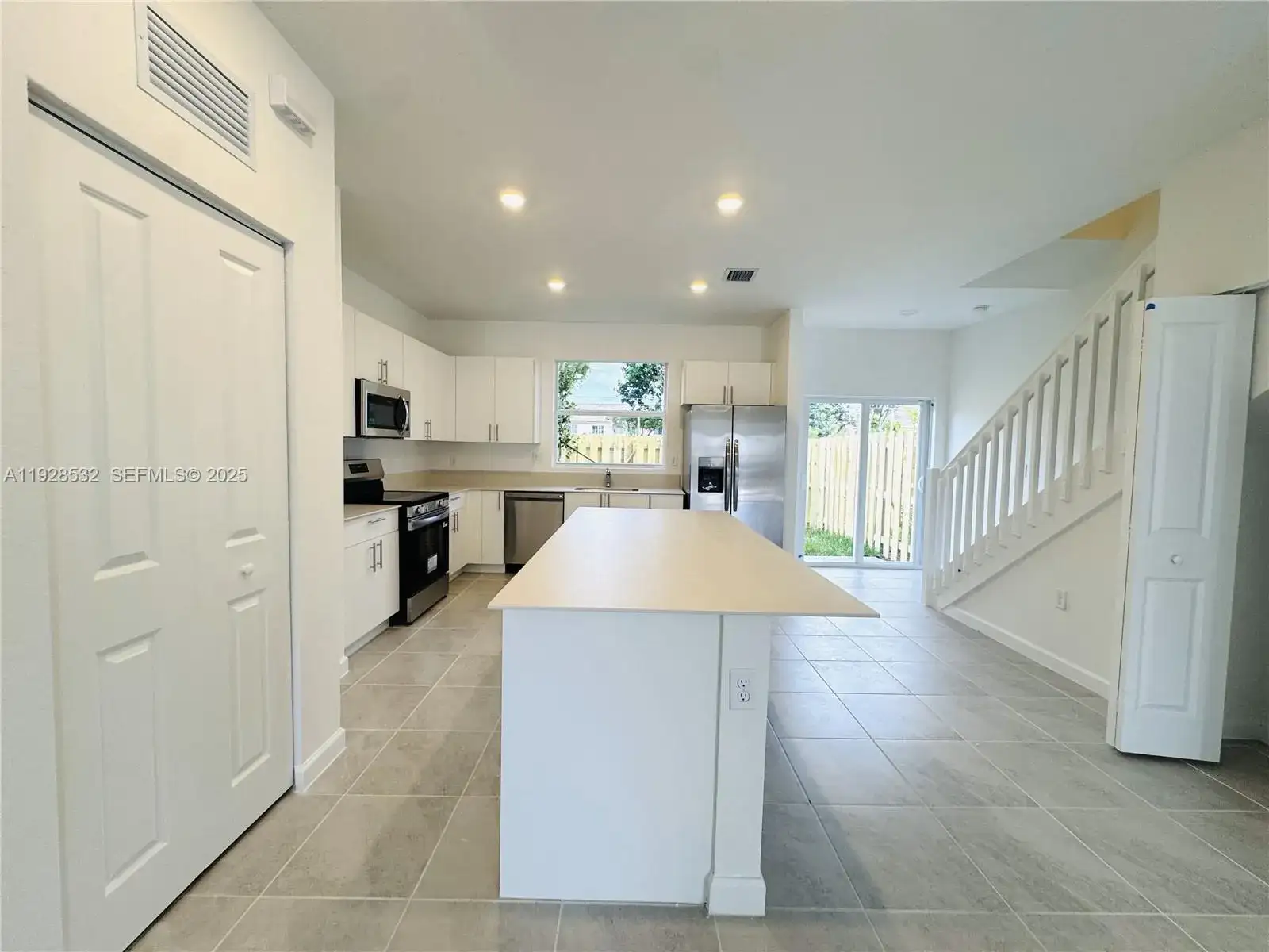 243 SE 11th Ct # 243, Florida City FL 33034 photo 3