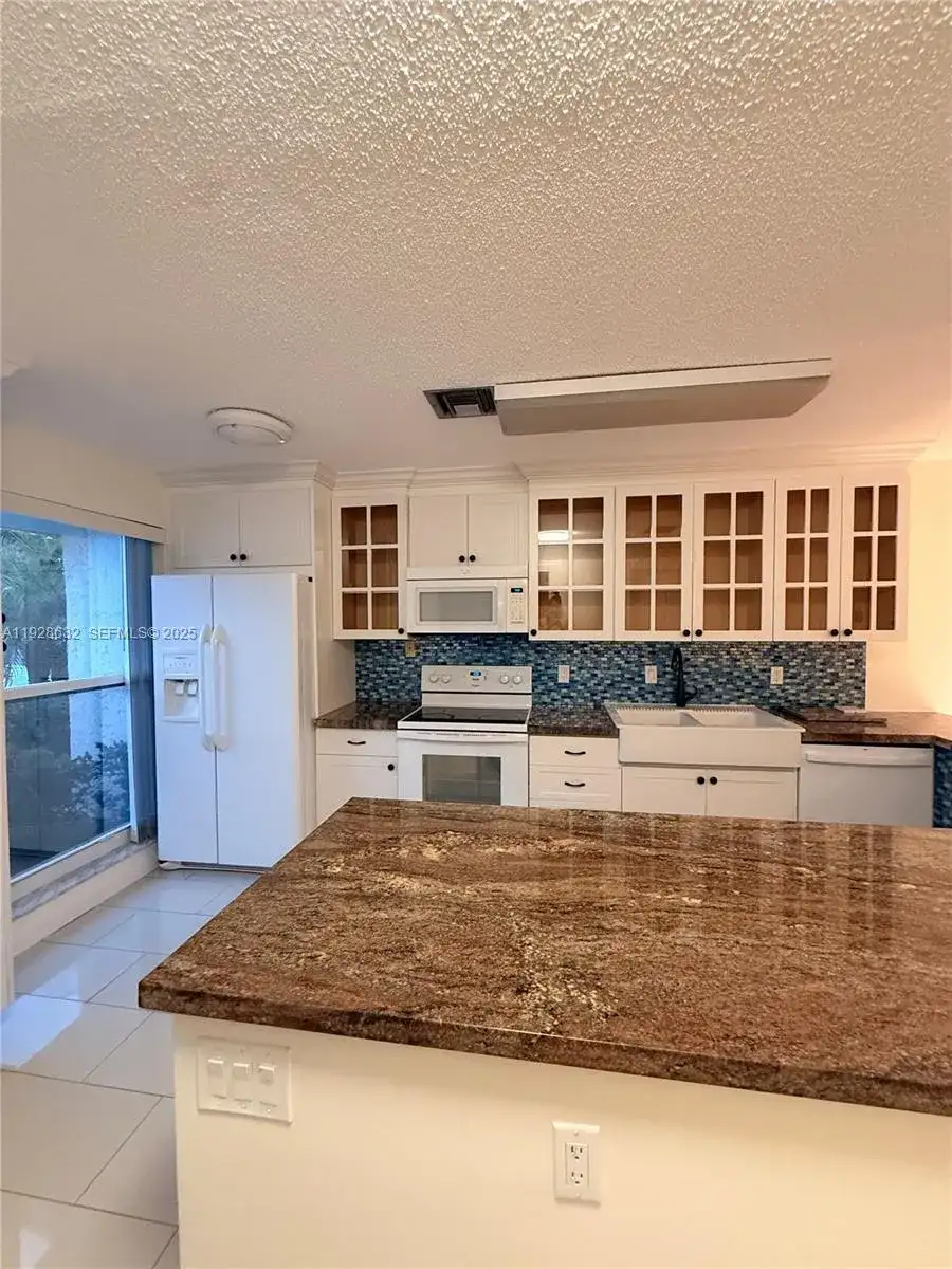 13741 Flora Pl # B, Delray Beach FL 33484 photo 3
