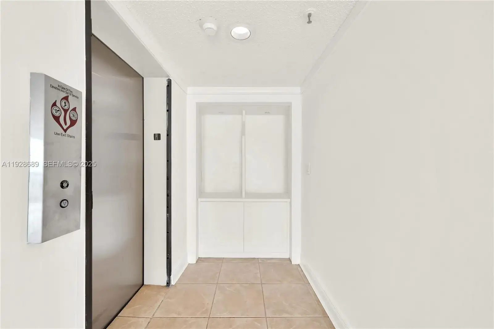 385 Poinciana Dr # 1230, Sunny Isles Beach FL 33160 photo 4