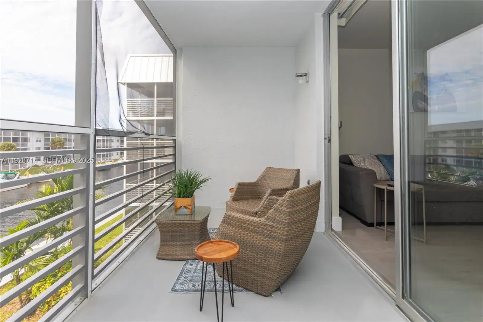3600 NE 170th St # 308, North Miami Beach FL 33160 photo 2