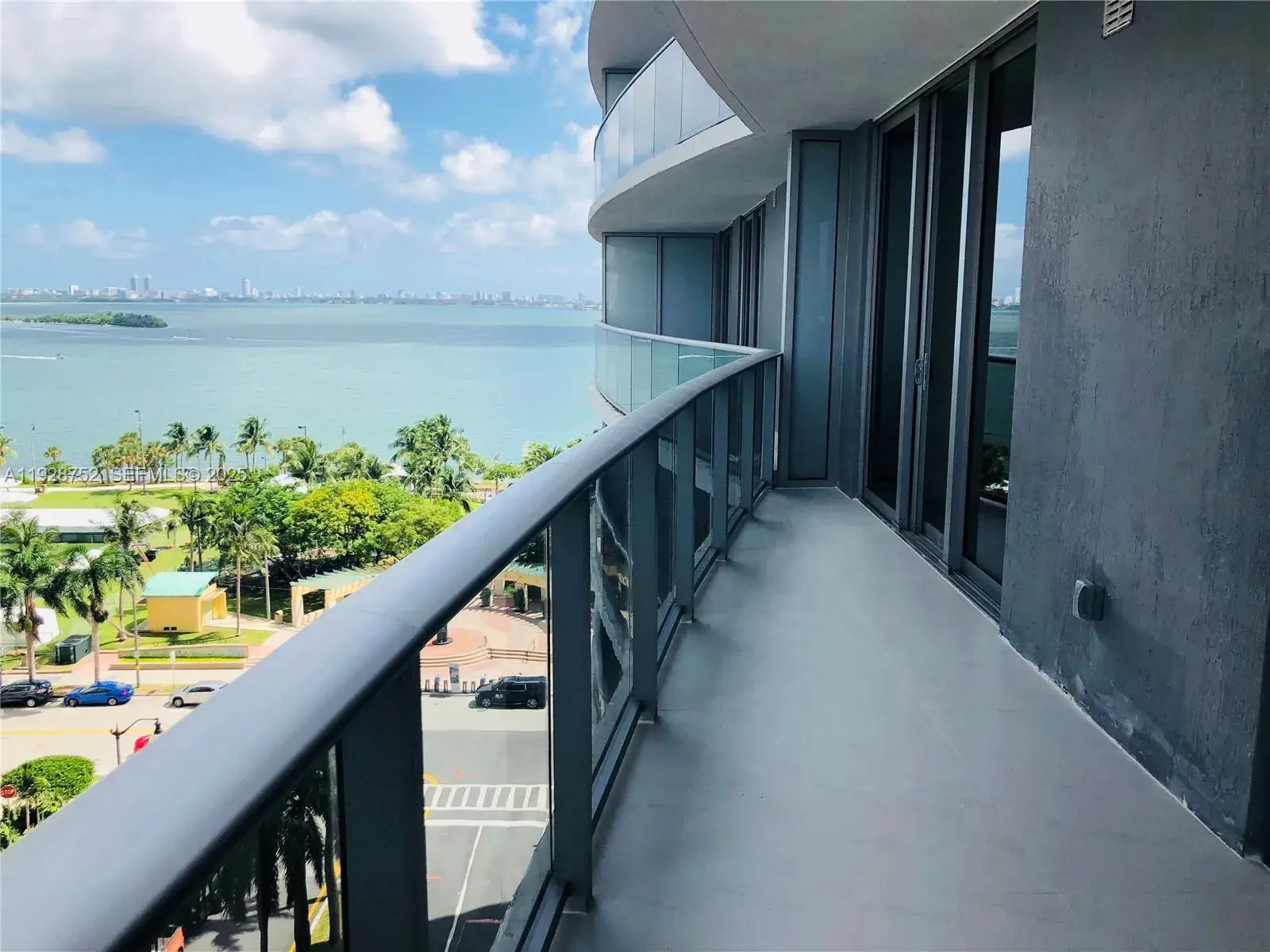 488 NE 18 Street # 907, Miami FL 33132