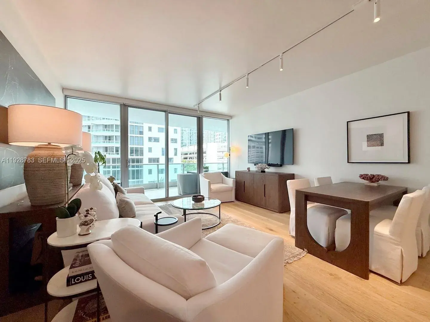 1331 Brickell Bay Dr # 506, Miami FL 33131