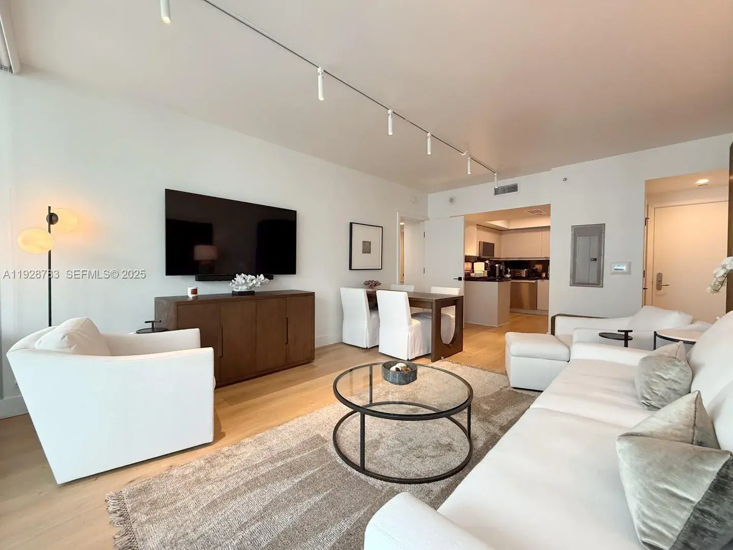 1331 Brickell Bay Dr # 506, Miami FL 33131