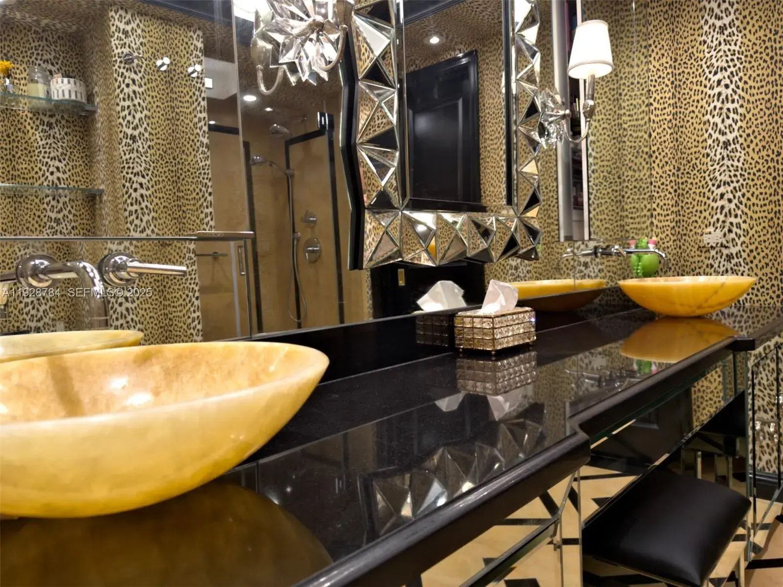 600 Three Islands Blvd # 1112, Hallandale Beach FL 33009