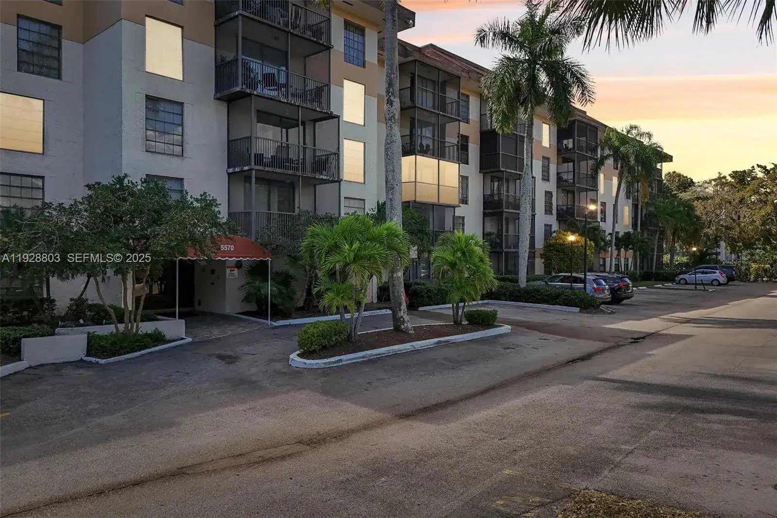 5570 NW 44th St # 510A, Lauderhill FL 33319 photo 2