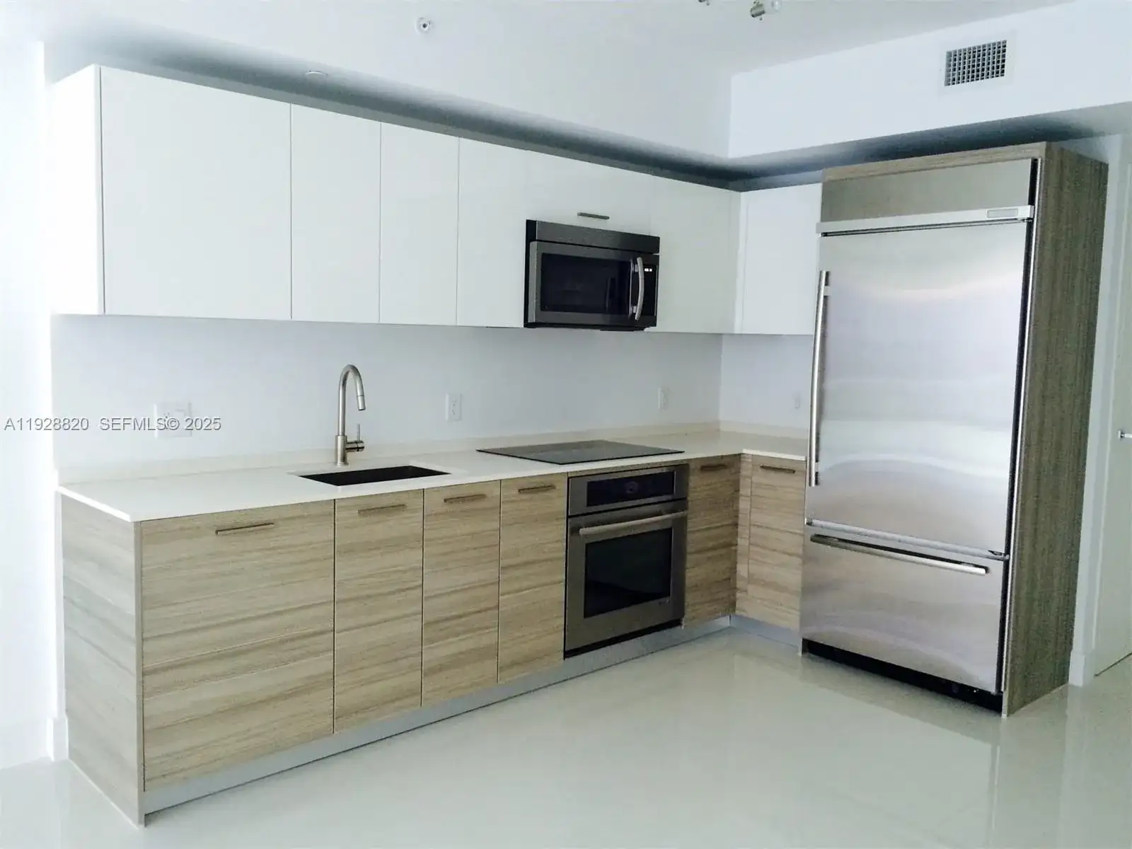 1300 BRICKELL BAY DR # 1100, Miami FL 33131 photo 3