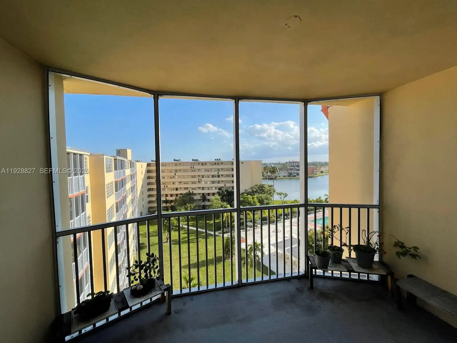 1750 NE 191st St # 2, Miami FL 33179 photo 4