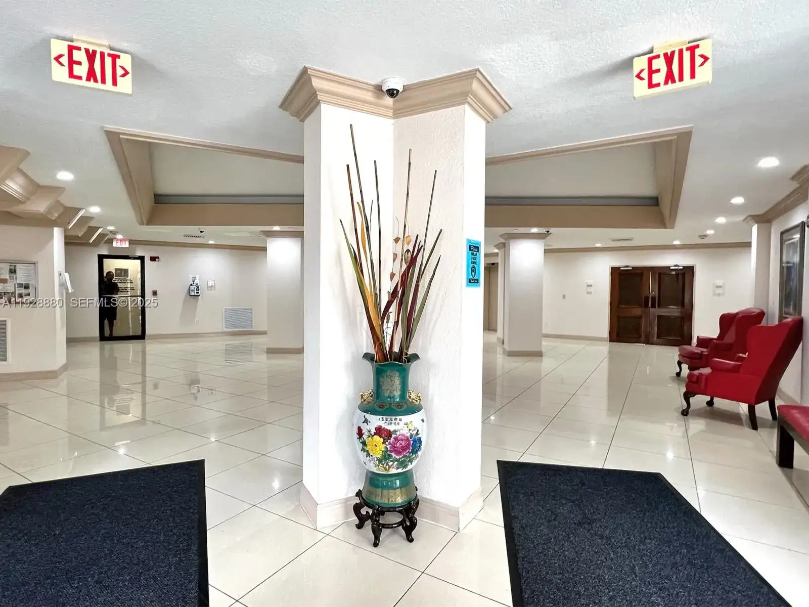1300 NE Miami Gardens Dr # 711E, Miami FL 33179 photo 4