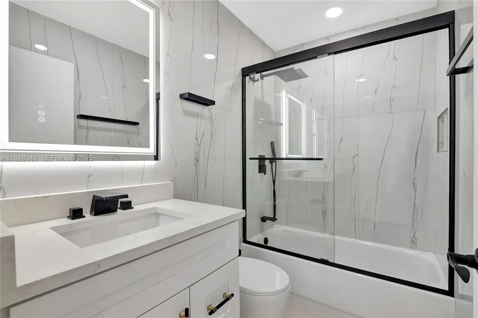 708 Normandy O # 708, Delray Beach FL 33484 photo 3