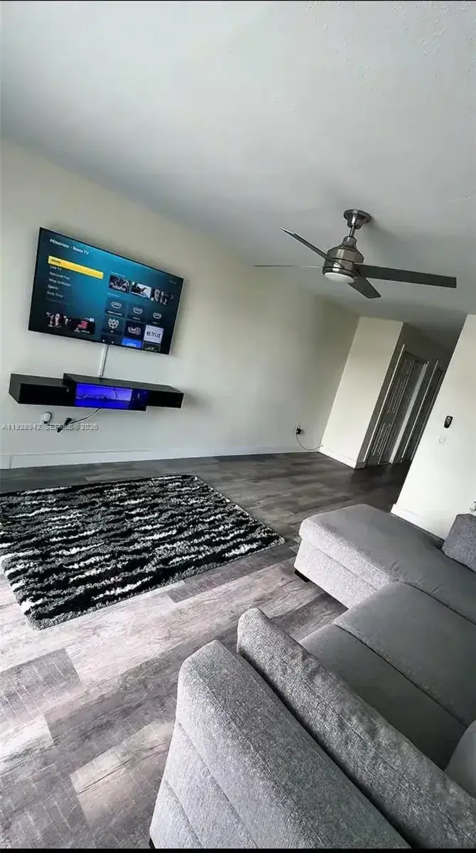 7904 West Dr # 315, North Bay Village FL 33141