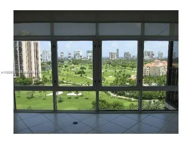 20100 W Country Club Dr # 1606, Aventura FL 33180