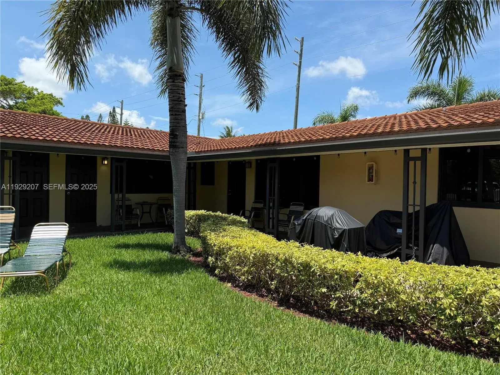 811 NE 10th St # 5, Hallandale Beach FL 33009
