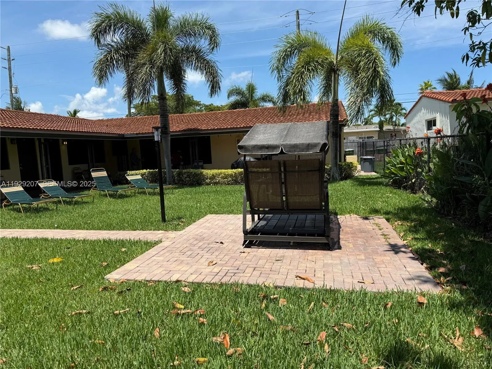 811 NE 10th St # 5, Hallandale Beach FL 33009