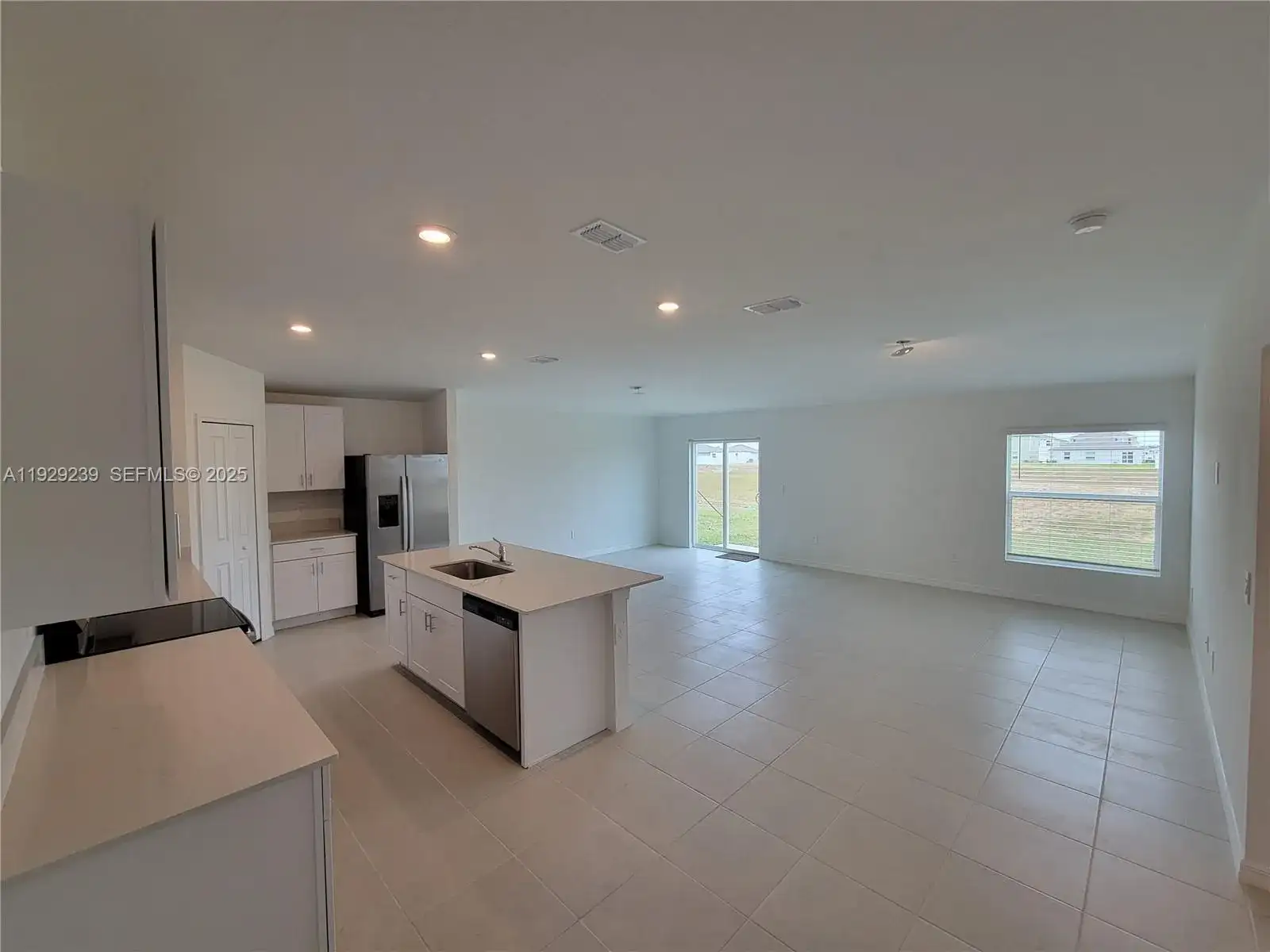2085 Albatross Nest, Other City - In The State Of Florida FL 33830 photo 4