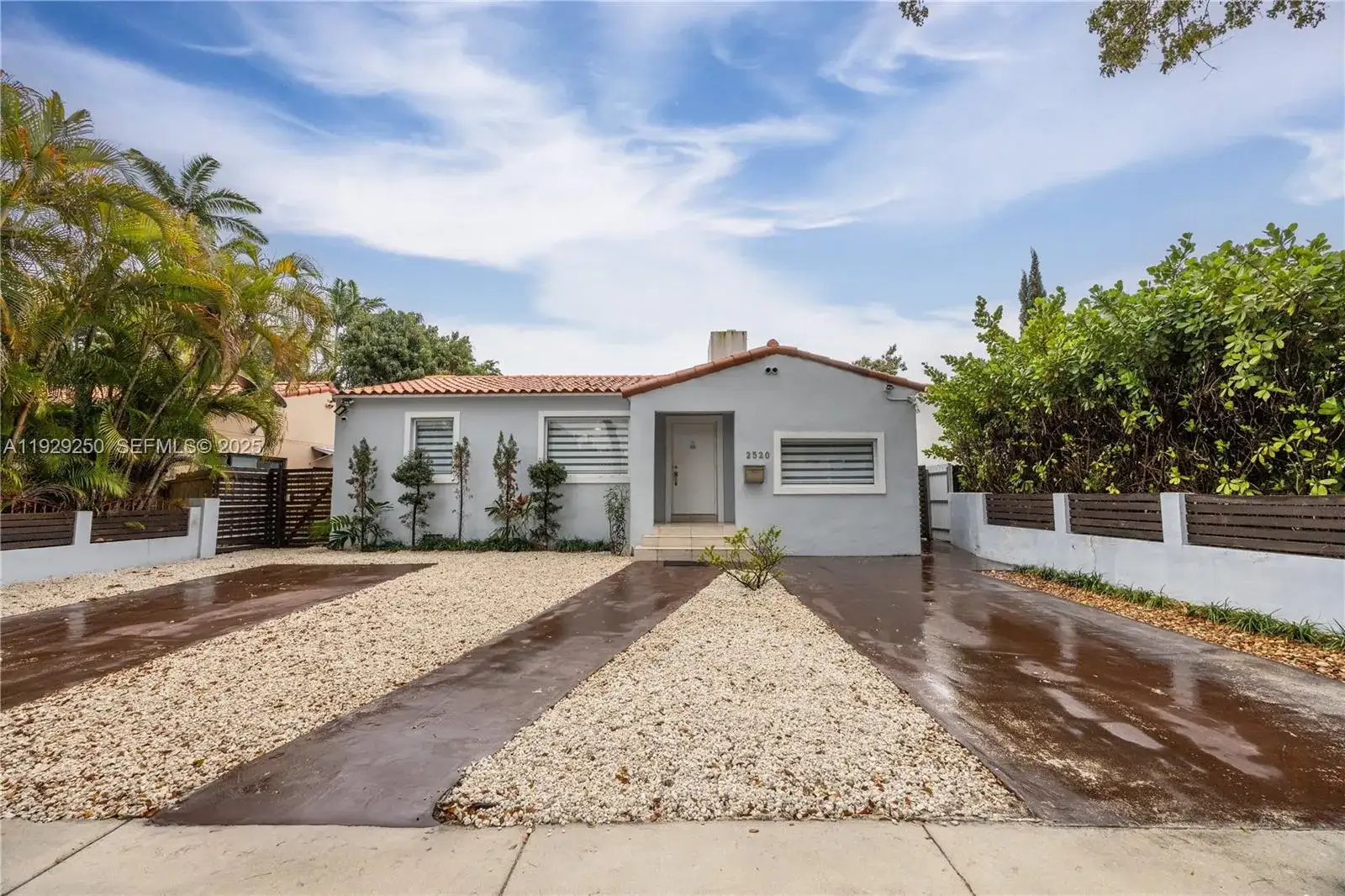 2520 SW 13th St, Miami FL 33145 photo 5