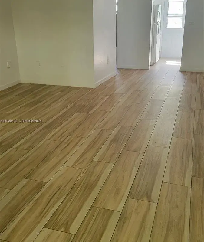 655 Meridian Ave # 4, Miami Beach FL 33139