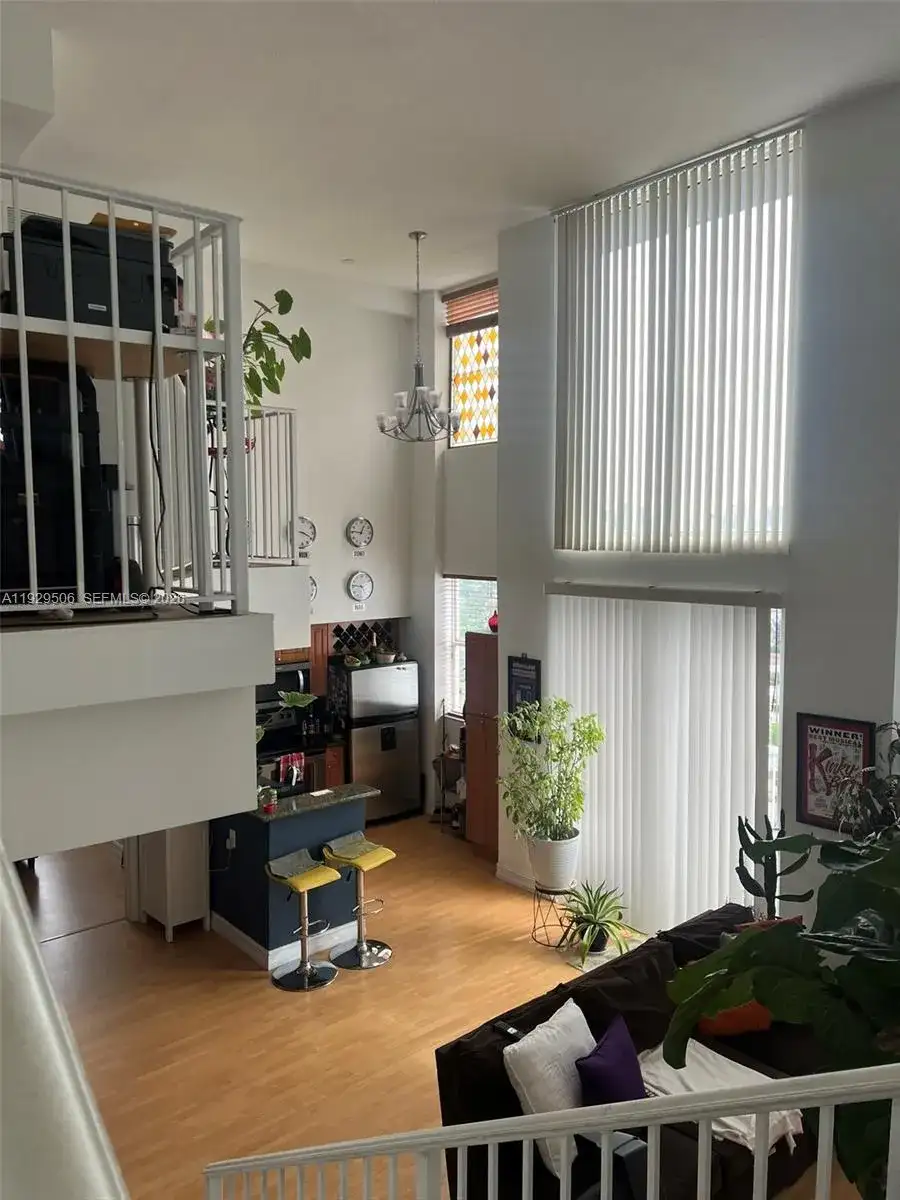 1 Glen Royal Pkwy # 1612, Miami FL 33125 photo 4