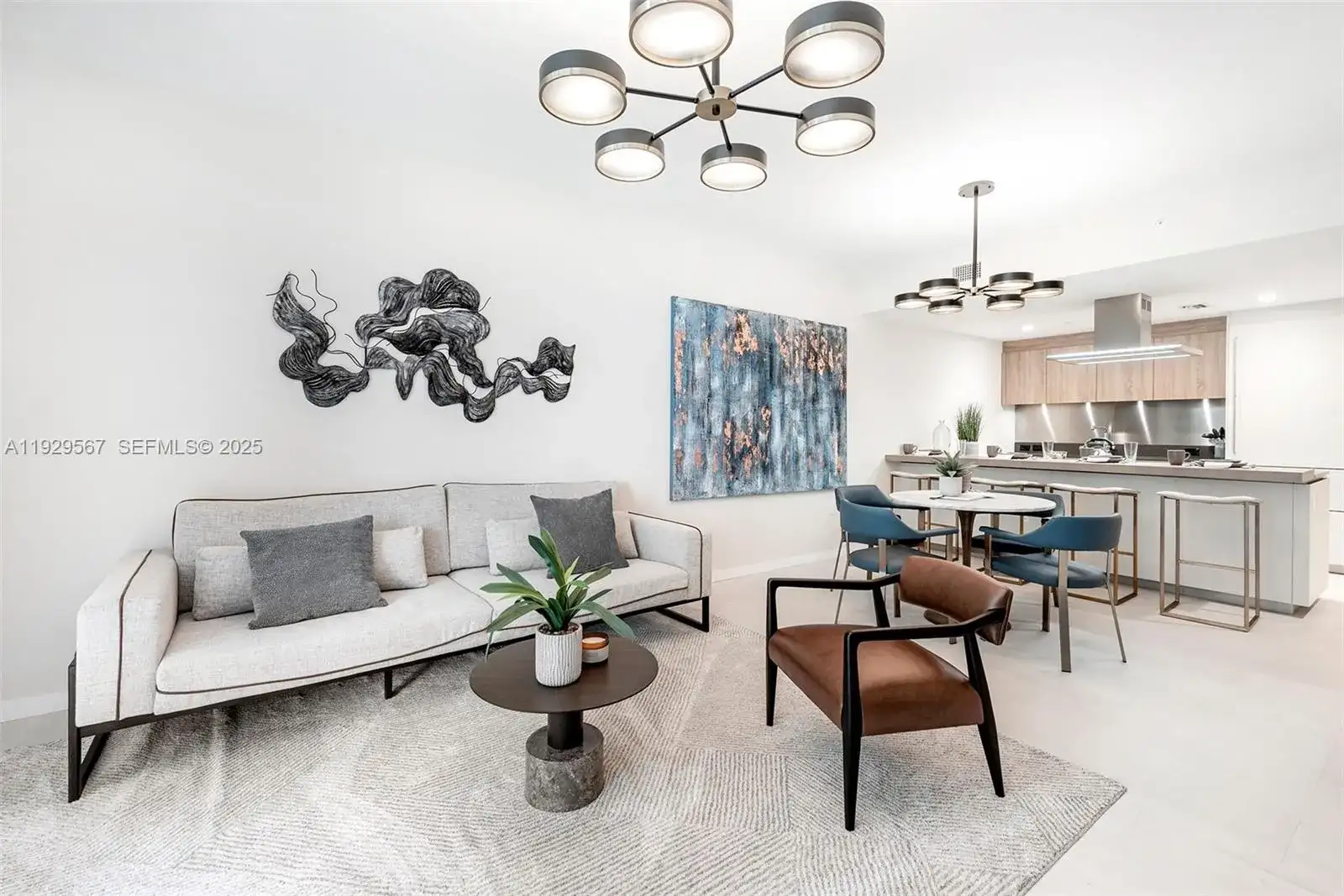 1000 Brickell Plz # 4005, Miami FL 33131 photo 2