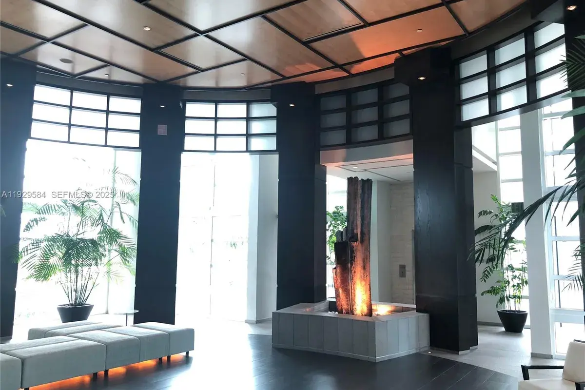 900 Brickell Key Blvd # 1602, Miami FL 33131