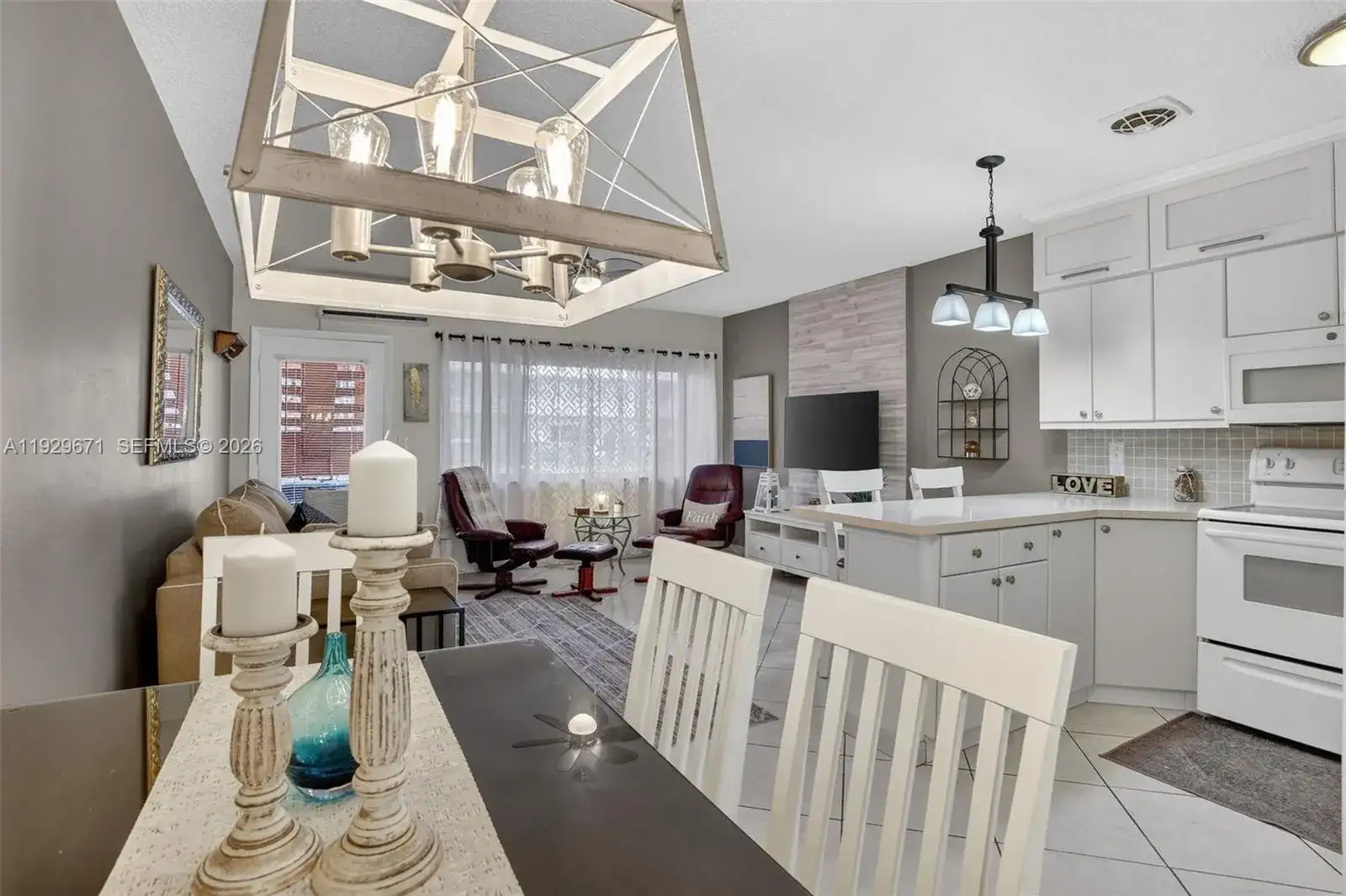 800 SW 10th Ter # 4T, Hallandale Beach FL 33009 photo 3