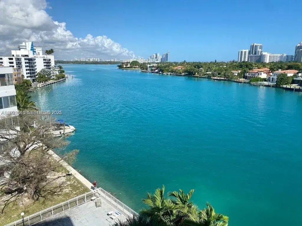 9821 E Bay Harbor Dr # 503, Bay Harbor Islands FL 33154