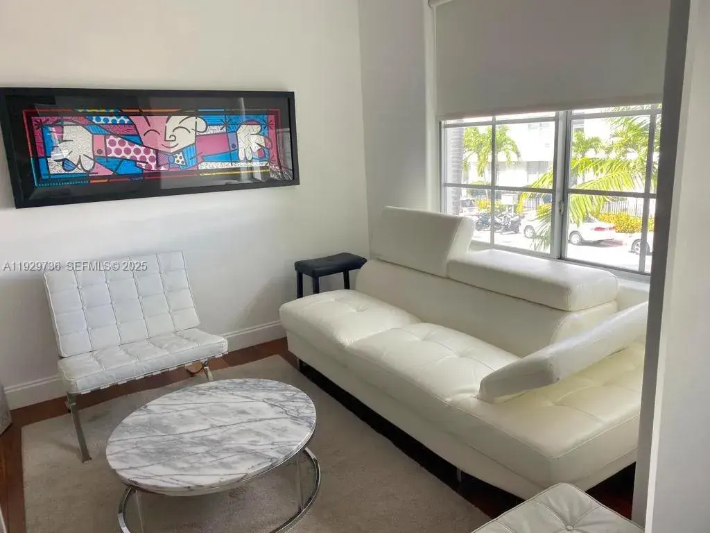 526 15th St # 9, Miami Beach FL 33139